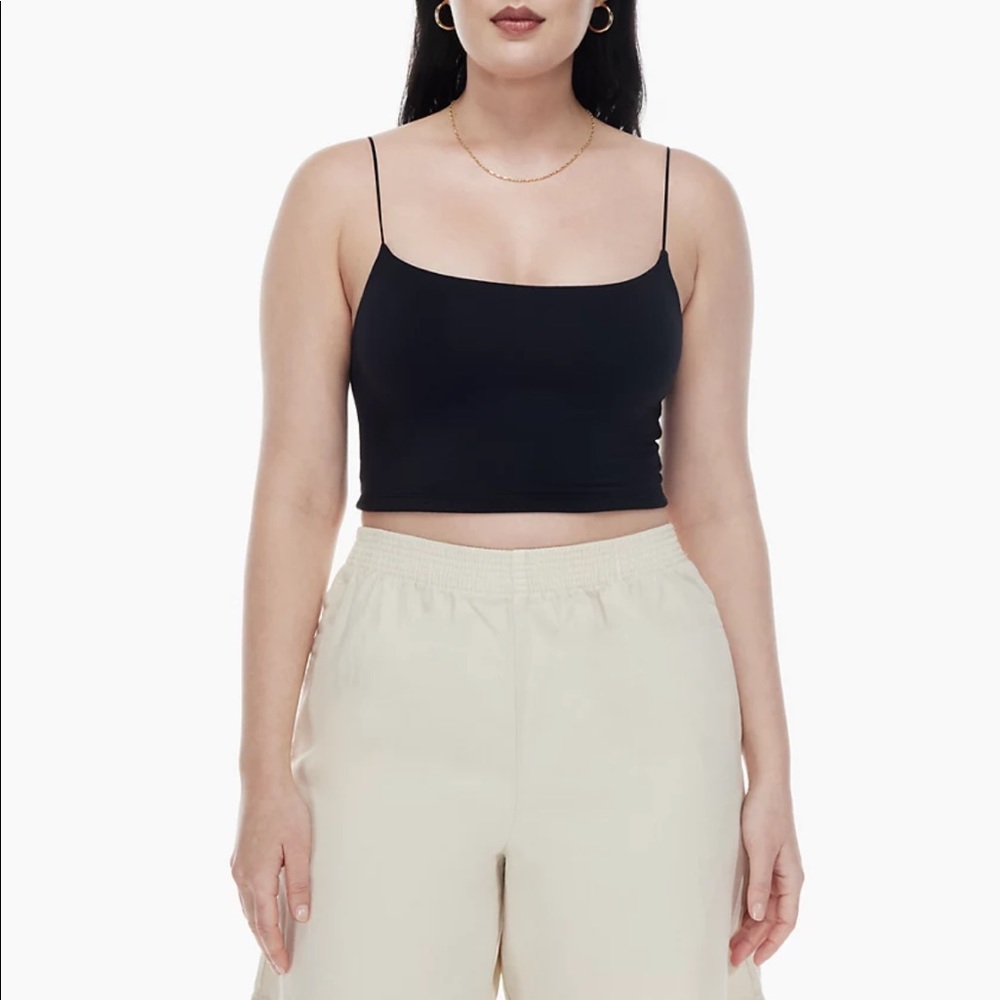 Wilfred free tiny tank in black (aritzia)